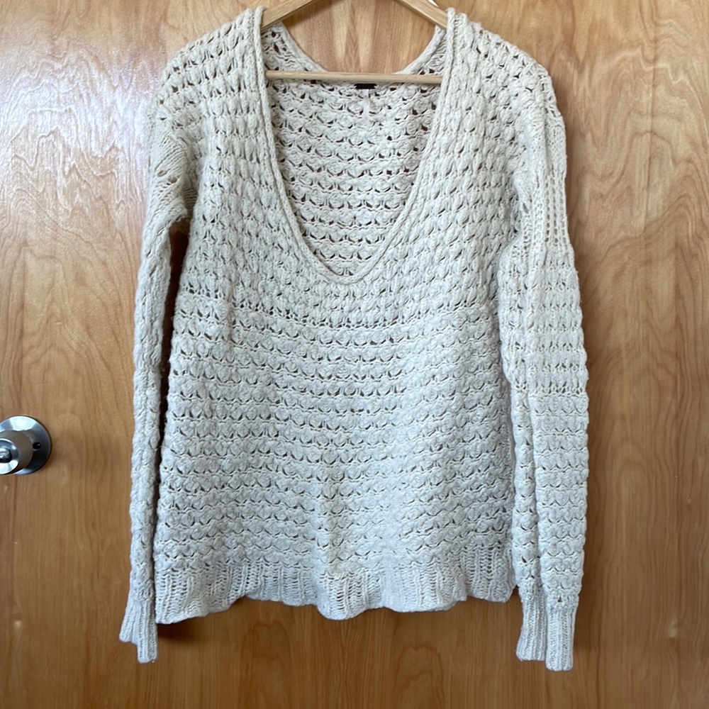 Free People Knit Sweater Oversized Style V-Neck, Off Shoulder, Adorable